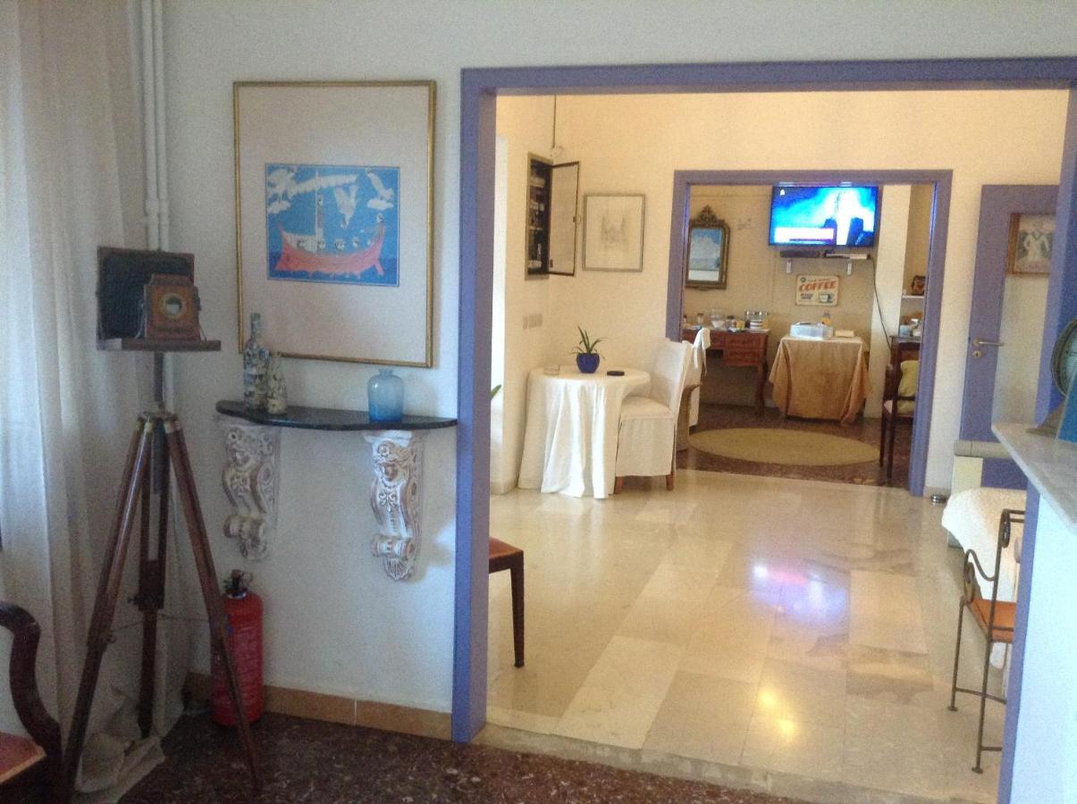 Akrotiri Hotel Chania  ภายนอก รูปภาพ
