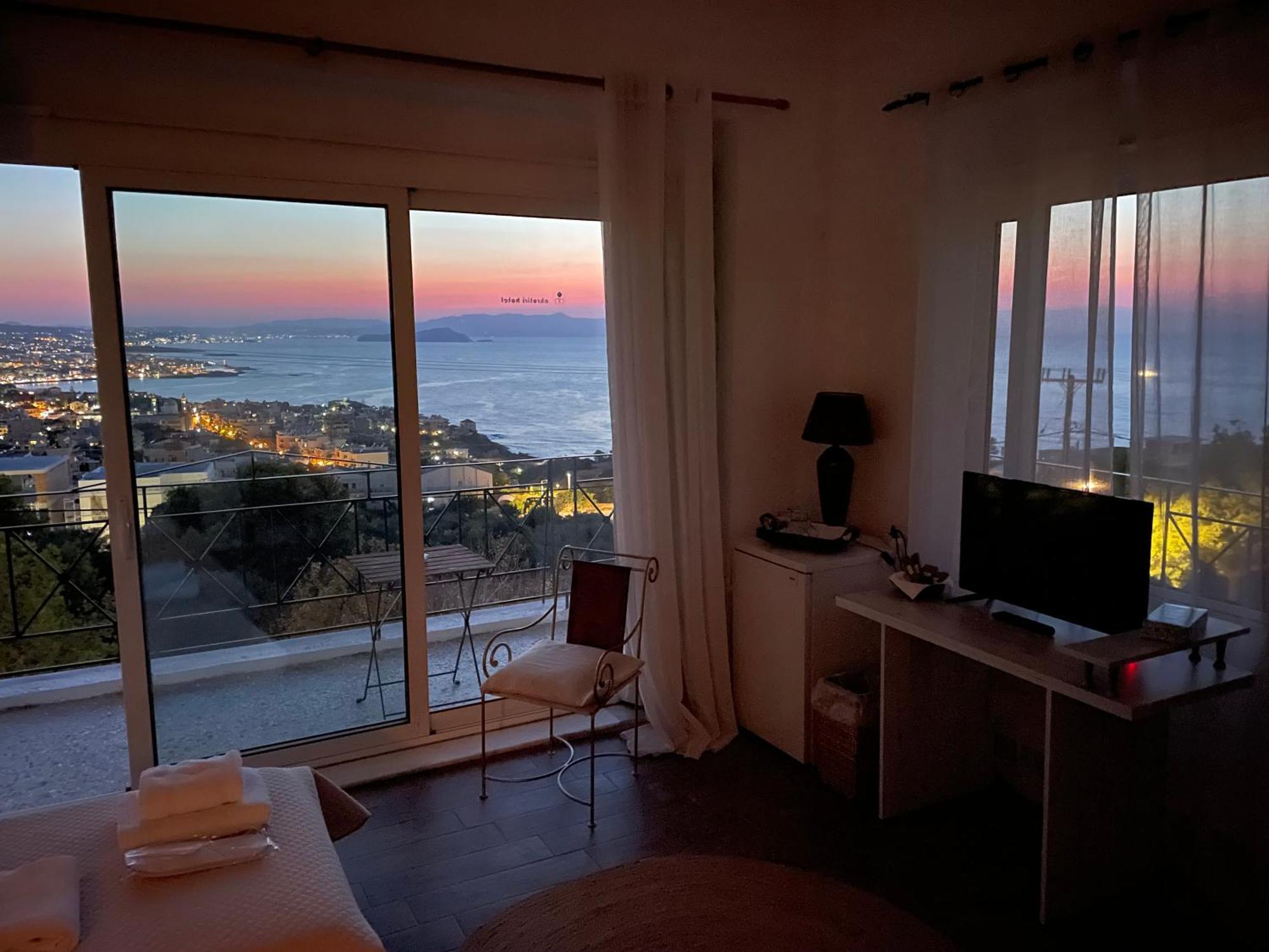 Akrotiri Hotel Chania  ภายนอก รูปภาพ
